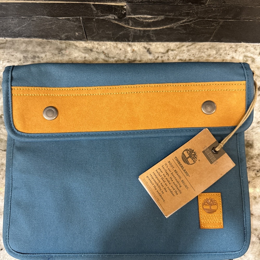 Timberland Natick Blue Water Resistant Unisex Laptop Sleeve J0809-494‎ NEW